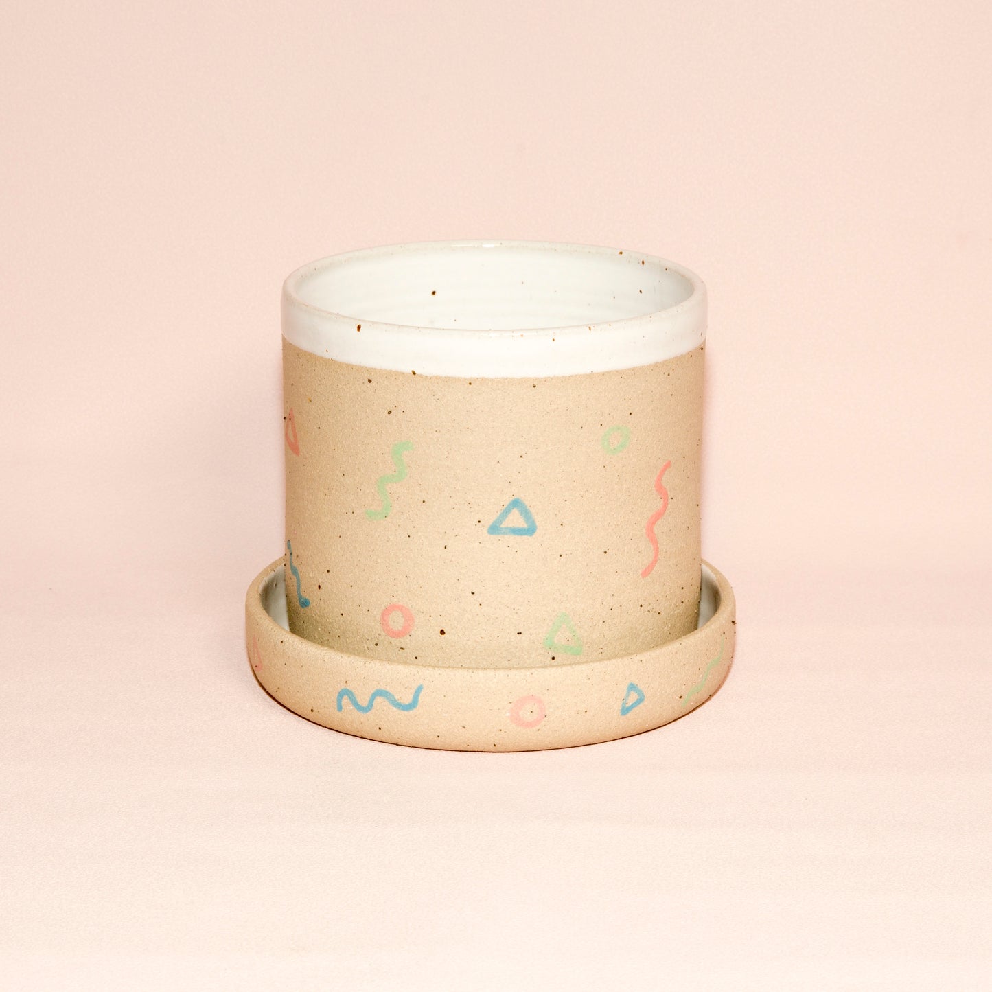 Flower pot